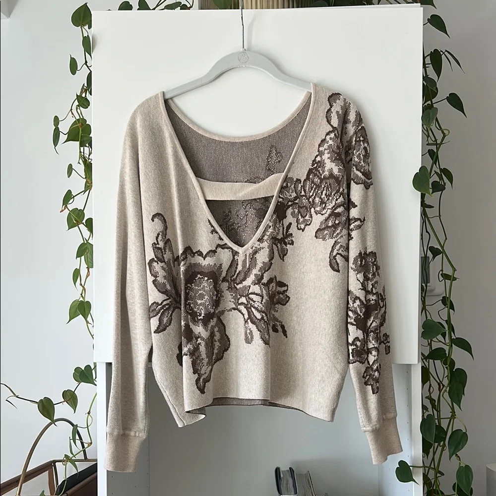 Anthropologie Hazy Daze Sweater with Floral Design XS NWT - Picture 4 of 6